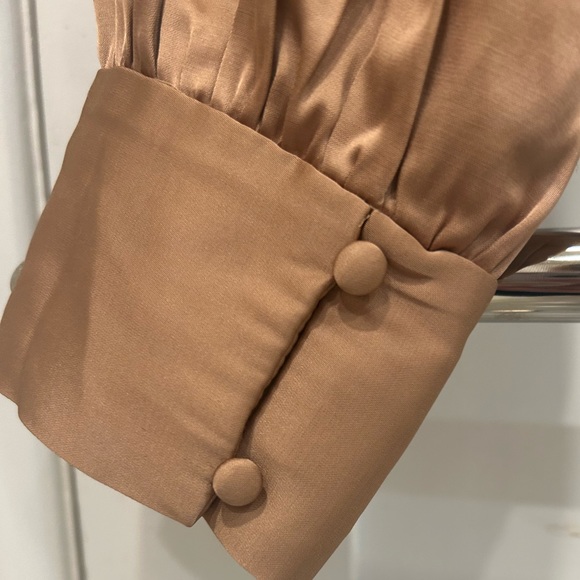 Abercrombie & Fitch Rose Gold Copper Satin Deep V Long Sleeve Top Ladies Size L🤍 - Picture 6 of 8